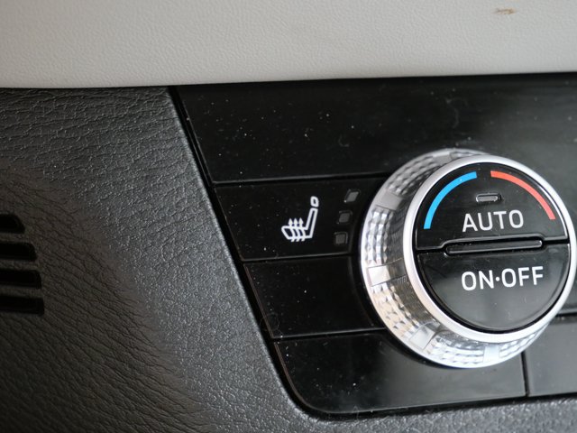 Used 2024 Mitsubishi Outlander SEL AWD/4WD image 24