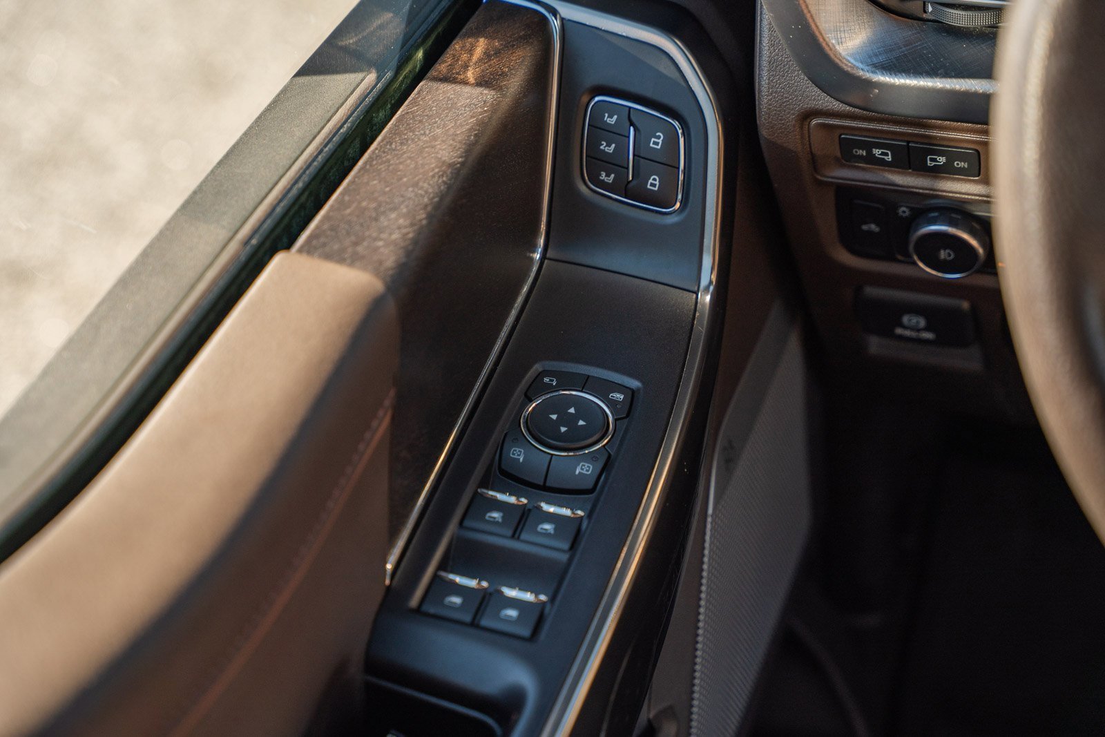 Certified 2021 Ford F150 King Ranch w/ FX4 Off-Road Package image 29