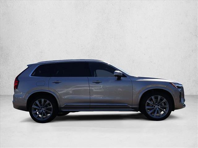 Used 2025 Volvo XC90 B5 Ultra w/ Protection Package Premier AWD/4WD image 4