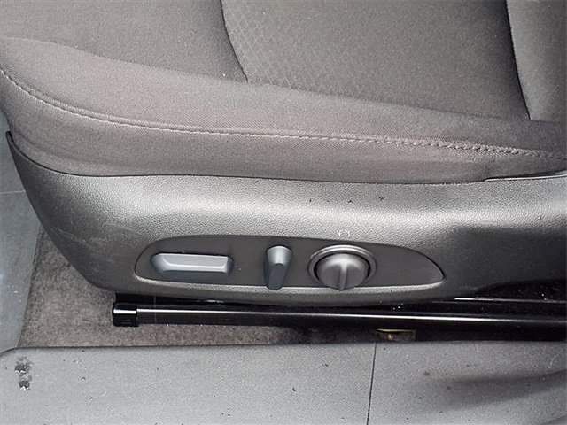 Used 2024 Chevrolet Malibu LT w/ Sport Edition image 8