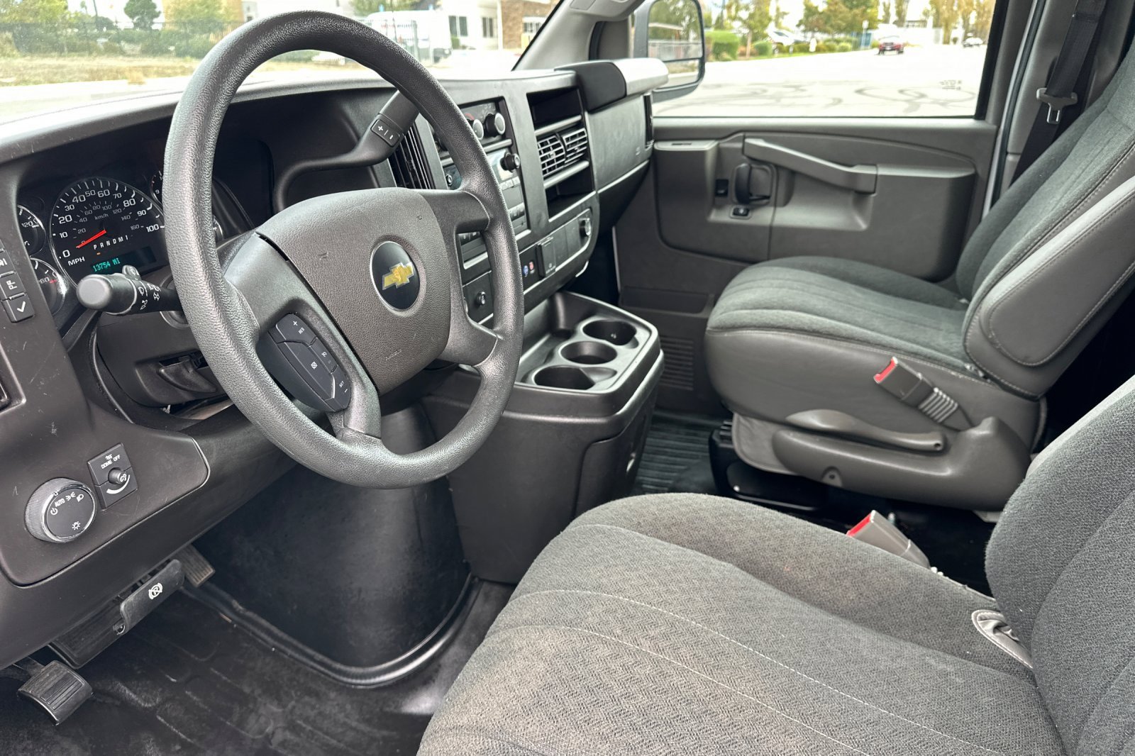 Used 2023 Chevrolet Express 2500 w/ Driver Convenience Package image 10