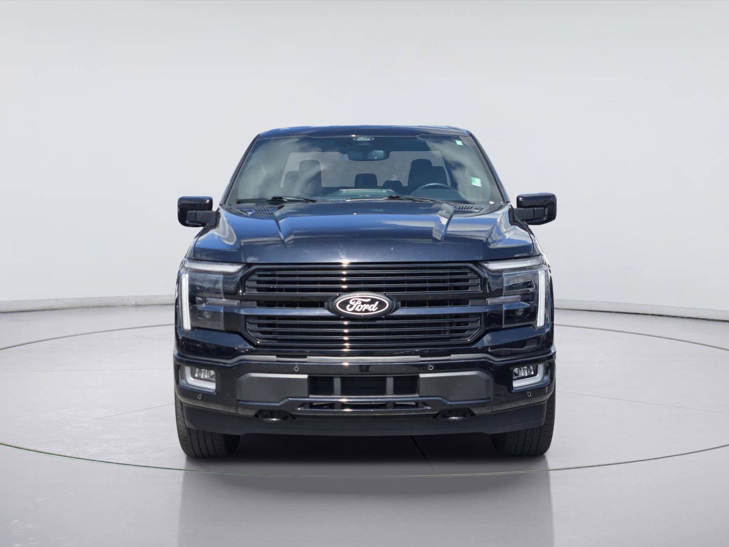 Certified 2025 Ford F150 Platinum w/ FX4 Off-Road Package AWD/4WD image 2