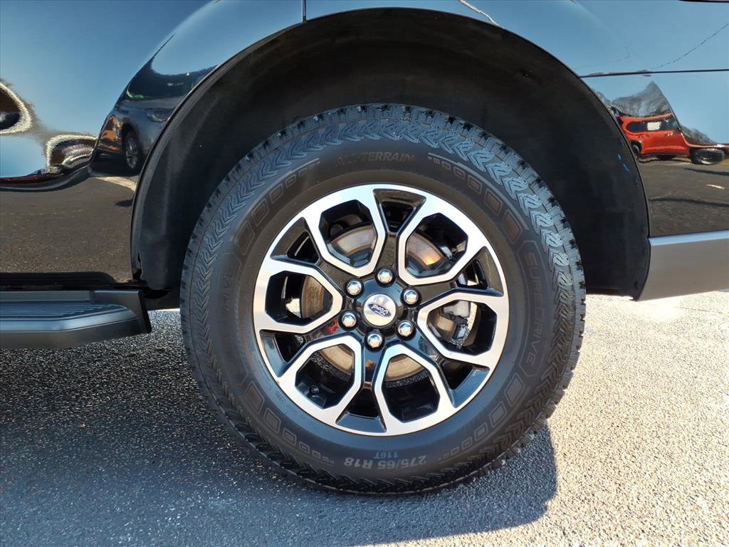 Certified 2024 Ford Expedition XLT image 25