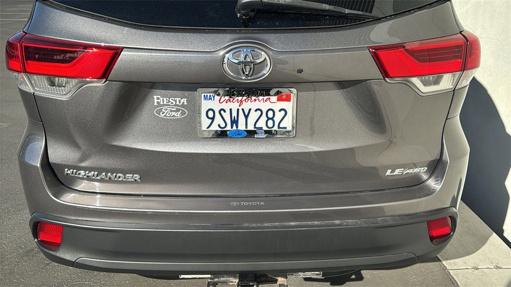 Used 2018 Toyota Highlander Plus image 3