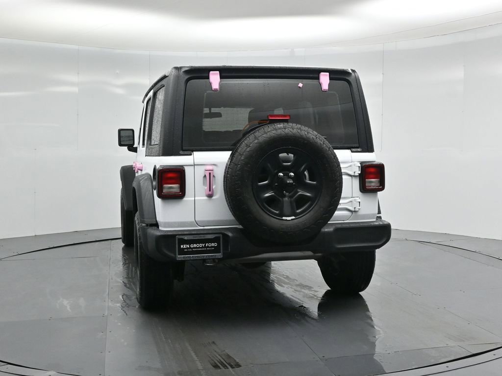 Used 2025 Jeep Wrangler Sport image 24