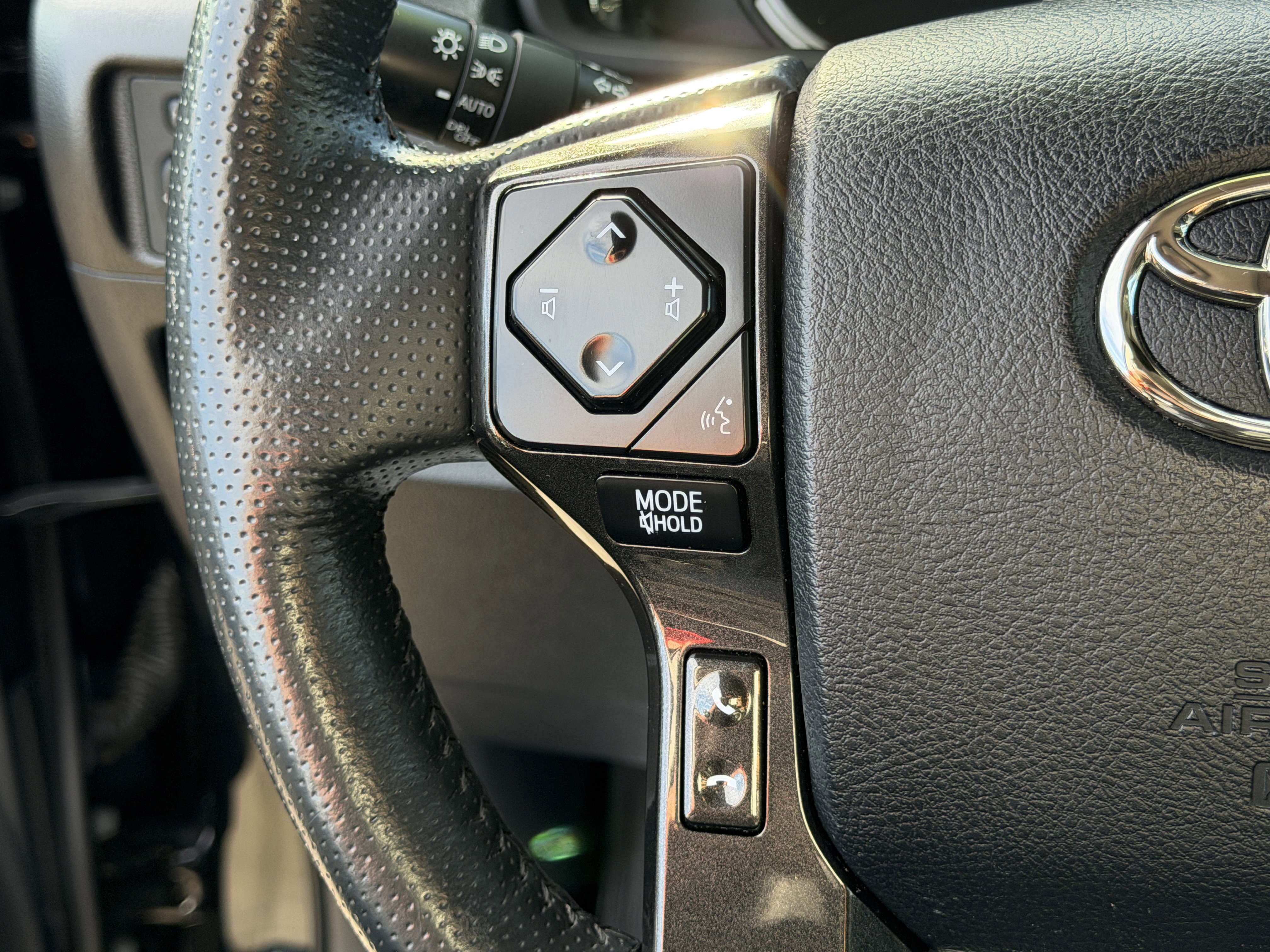 Used 2023 Toyota 4Runner TRD Pro AWD/4WD image 17