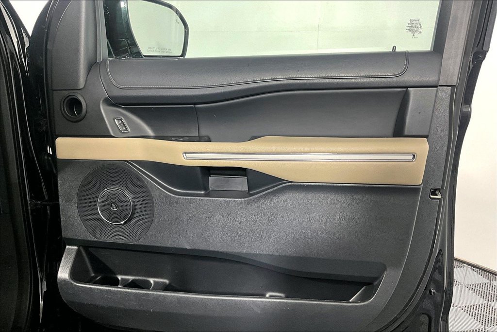 Certified 2024 Ford Expedition Limited RWD image 24