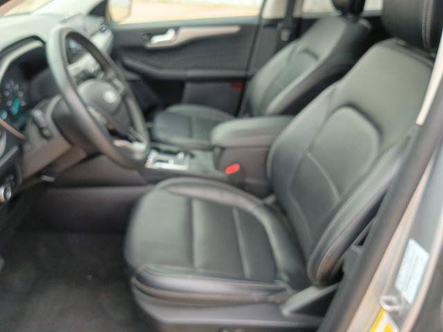 Certified 2022 Ford Escape SEL AWD/4WD image 31