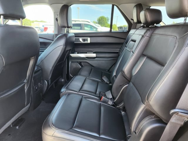 Certified 2023 Ford Explorer XLT w/ Equipment Group 202A AWD/4WD image 16