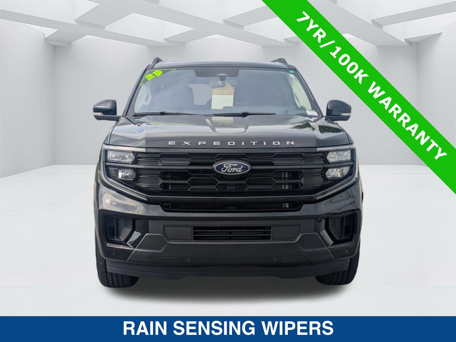 Certified 2025 Ford Expedition Max Active RWD image 9