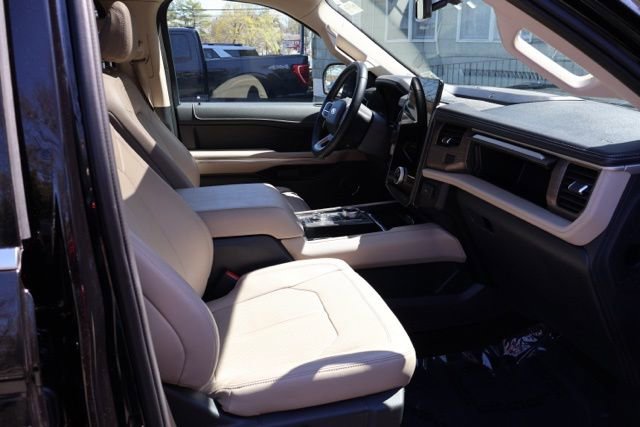 Certified 2023 Ford Expedition Limited AWD/4WD image 22