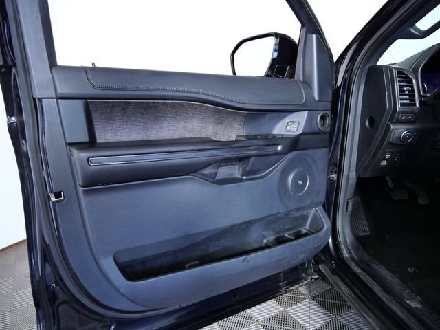 Certified 2020 Ford Expedition Limited w/ Equipment Group 302A AWD/4WD image 17