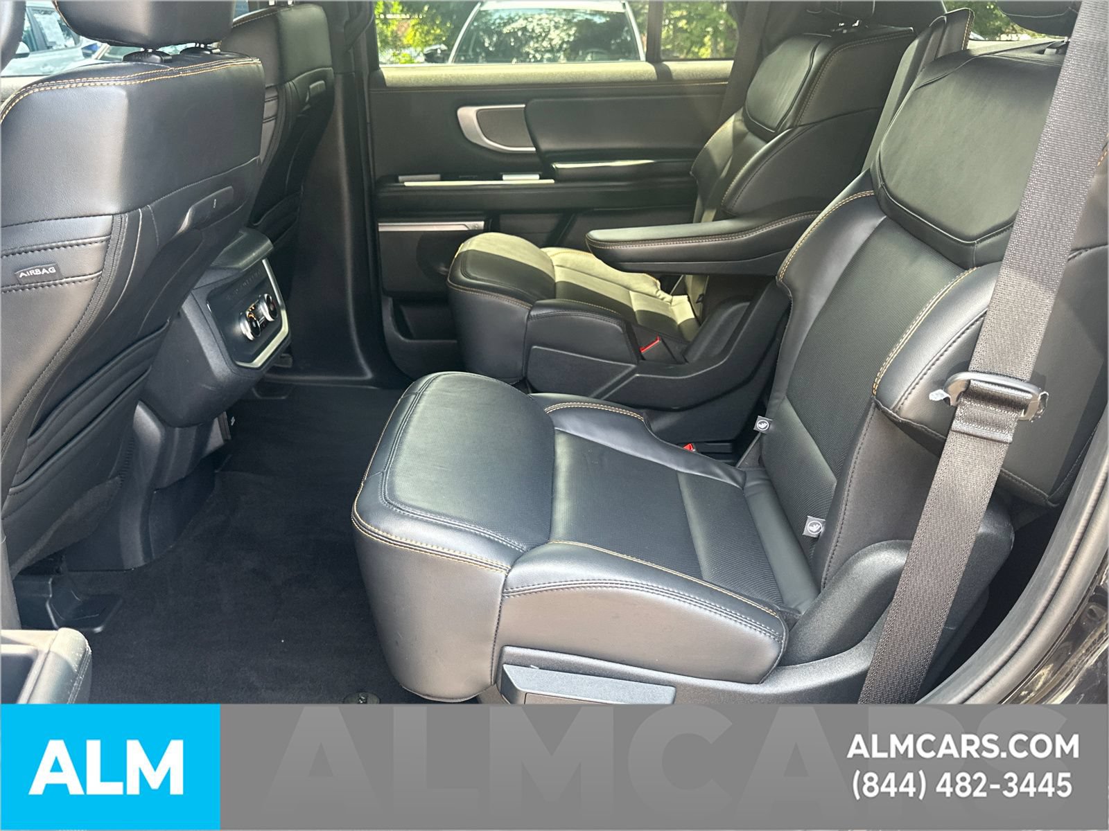 Certified 2025 Ford Expedition Tremor AWD/4WD image 24