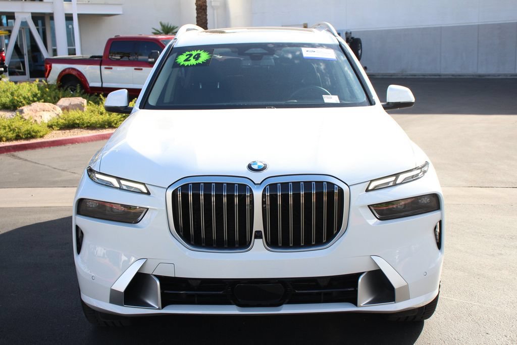 Used 2024 BMW X7 xDrive40i w/ Premium Package AWD/4WD image 13