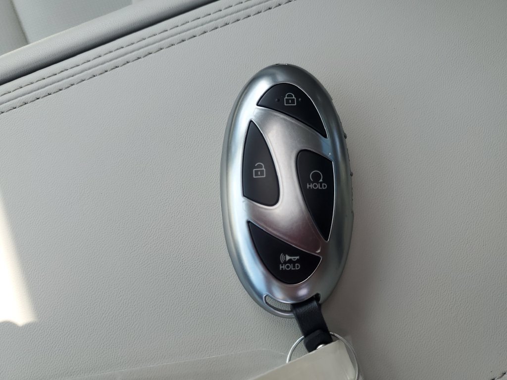 Used 2024 Hyundai Santa Fe Calligraphy AWD/4WD image 54