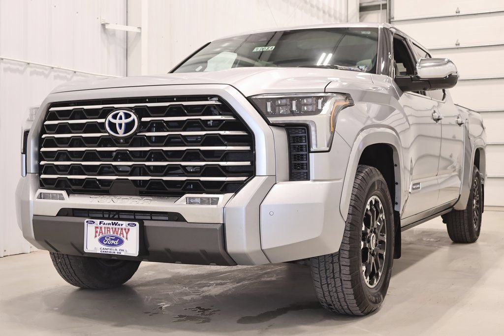 Used 2023 Toyota Tundra Capstone AWD/4WD image 6