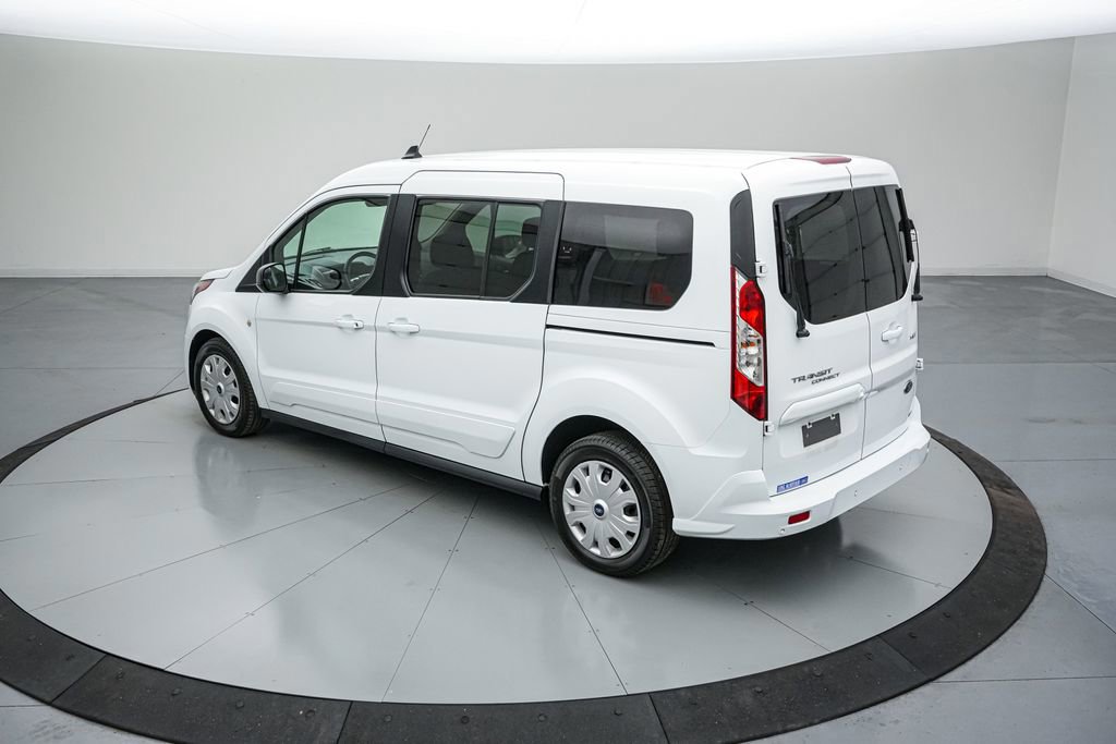 Certified 2022 Ford Transit Connect XLT image 3