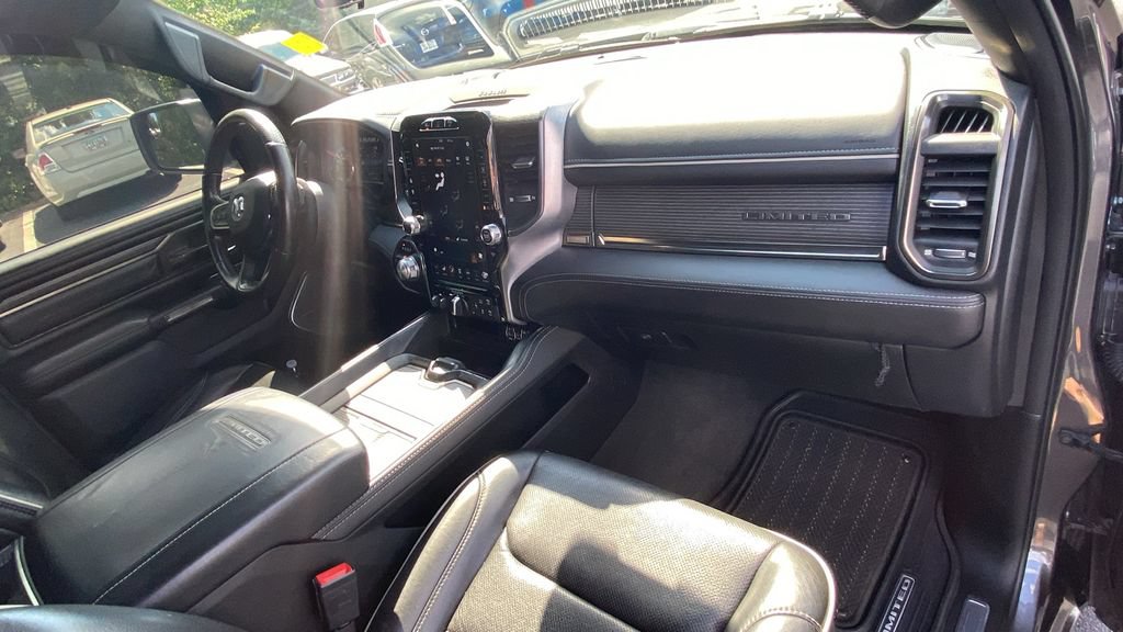 Used 2021 RAM 1500 Limited AWD/4WD image 11