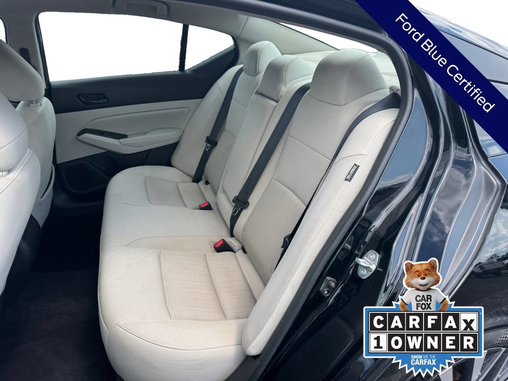 Used 2025 Nissan Altima 2.5 SV FWD image 18