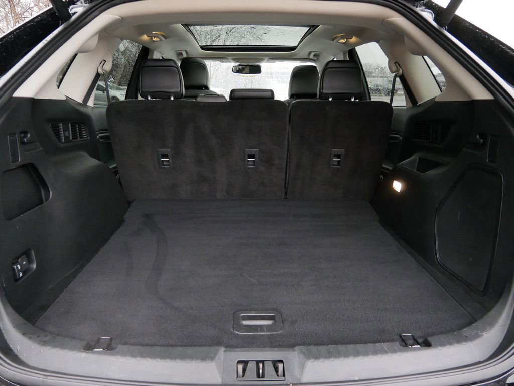 Certified 2024 Ford Edge Titanium w/ Equipment Group 301A image 10