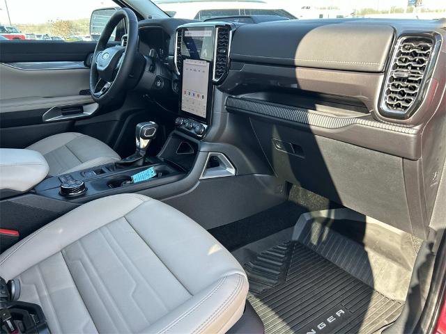 Certified 2025 Ford Ranger Lariat w/ FX4 Off-Road Package image 18