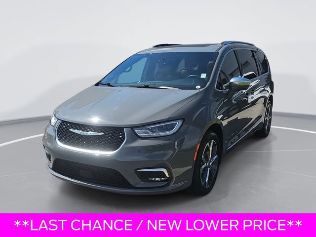 Used 2022 Chrysler Pacifica Pinnacle AWD/4WD image 7