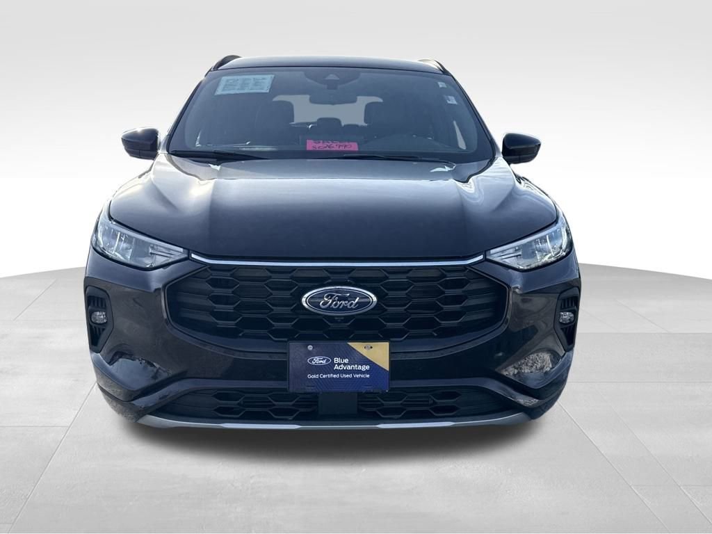 Certified 2023 Ford Escape ST-Line Select w/ Tech Pack #2 image 4