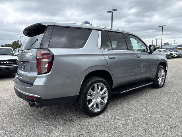 Used 2024 Chevrolet Tahoe High Country RWD image 3