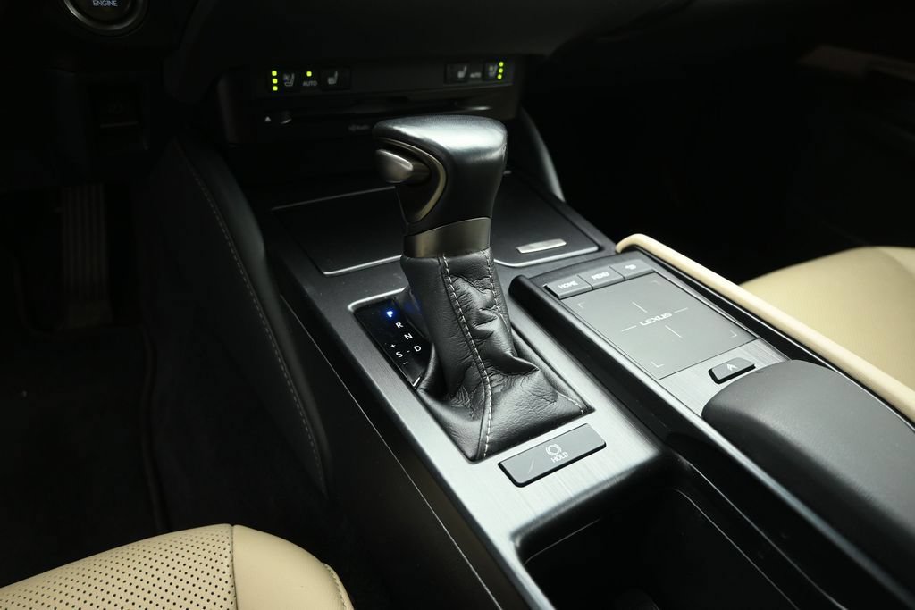 Used 2021 Lexus ES 350 w/ Premium Package FWD image 16