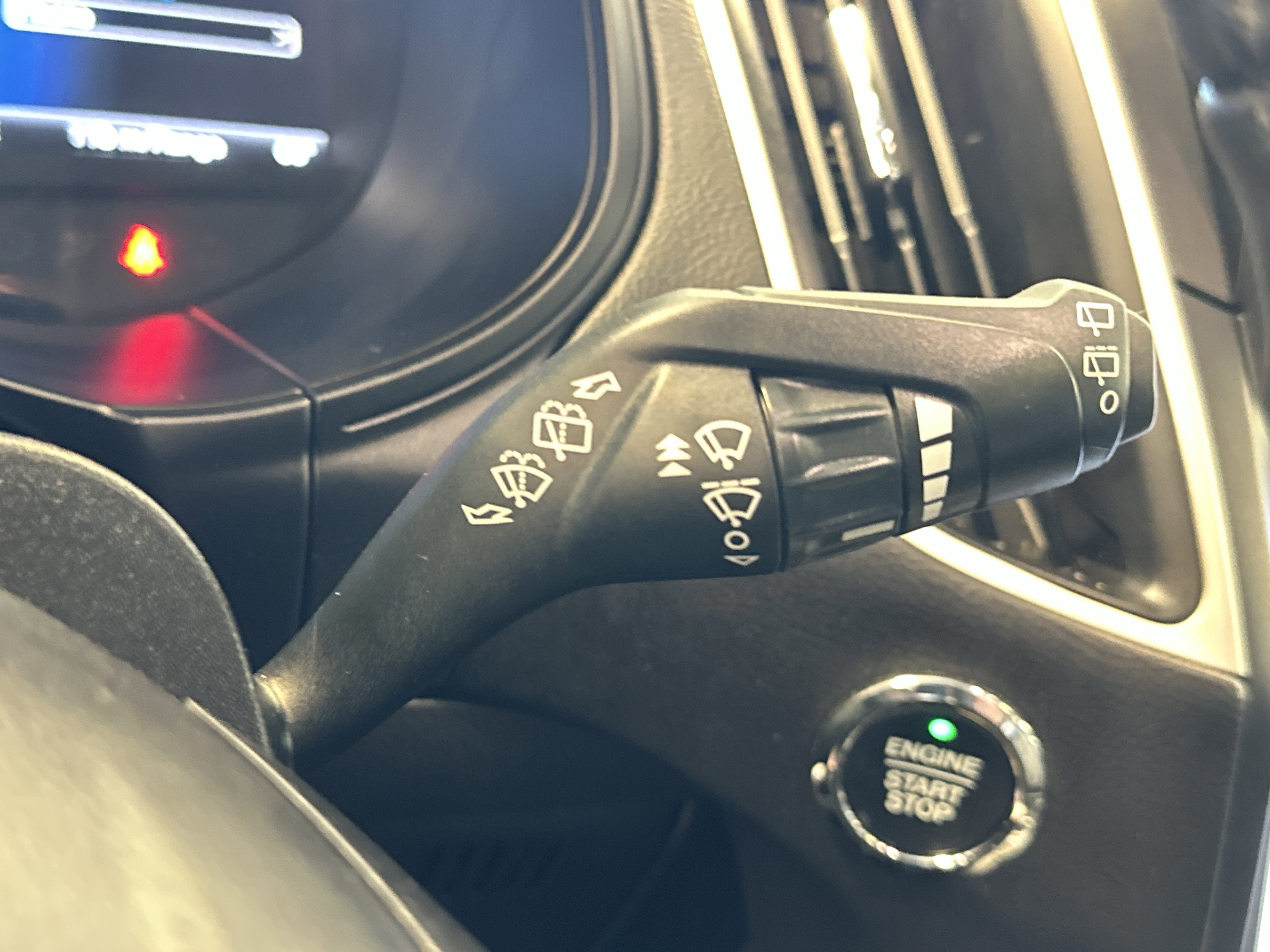 Certified 2023 Ford Edge SEL w/ Convenience Package image 38