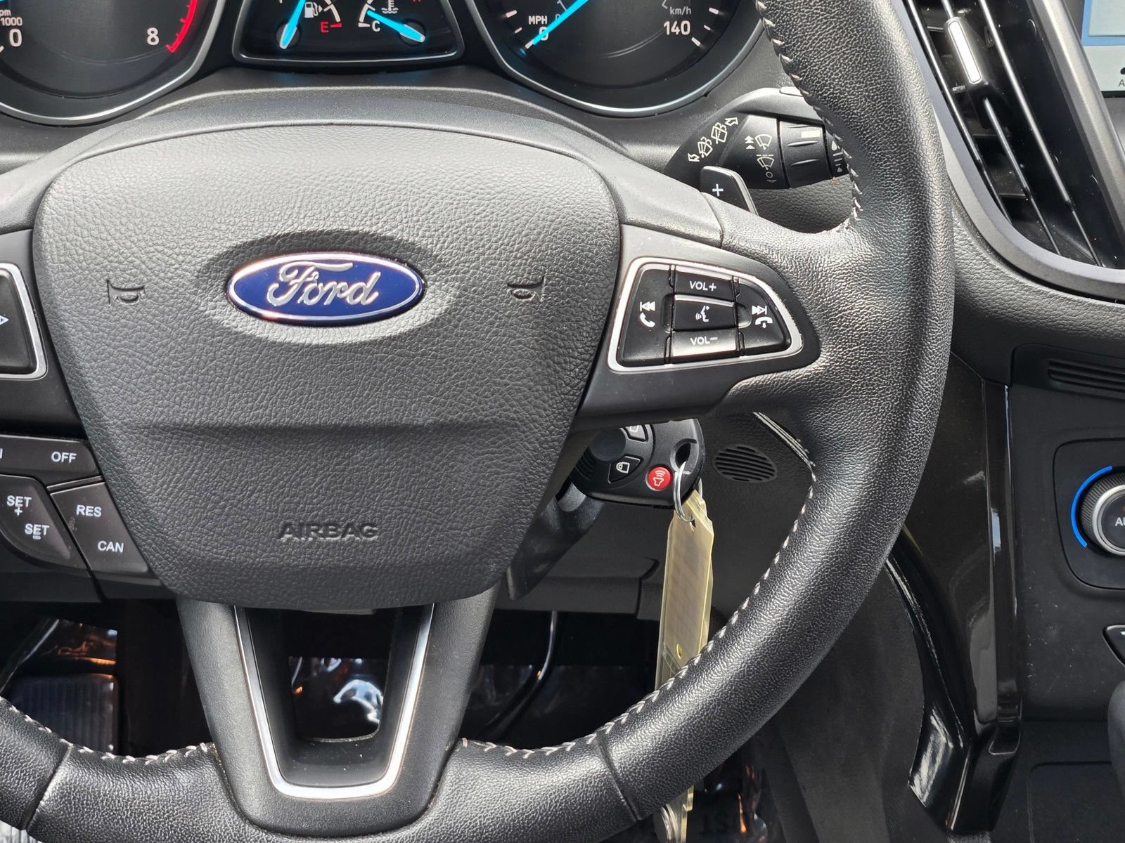 Certified 2018 Ford Escape SE w/ SE Sport Appearance Package AWD/4WD image 18