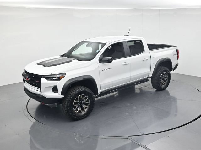 Used 2026 Chevrolet Colorado ZR2 AWD/4WD image 43