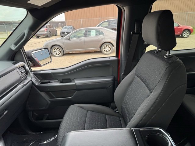 Certified 2022 Ford F150 XLT w/ Equipment Group 302A High image 21