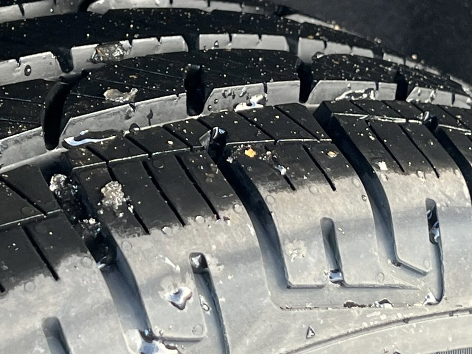 Certified 2022 Ford Explorer XLT w/ Equipment Group 202A image 17