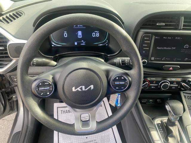 Used 2024 Kia Soul LX w/ Option Group 015 image 16