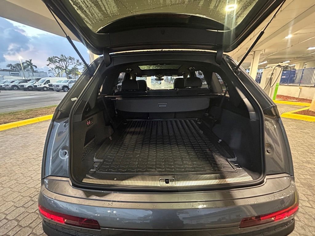 Used 2025 Audi Q7 2.0T Premium Plus w/ Premium Plus Package image 31