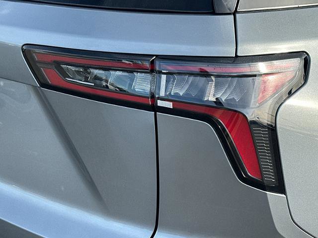 Used 2025 Chevrolet Equinox LT image 26