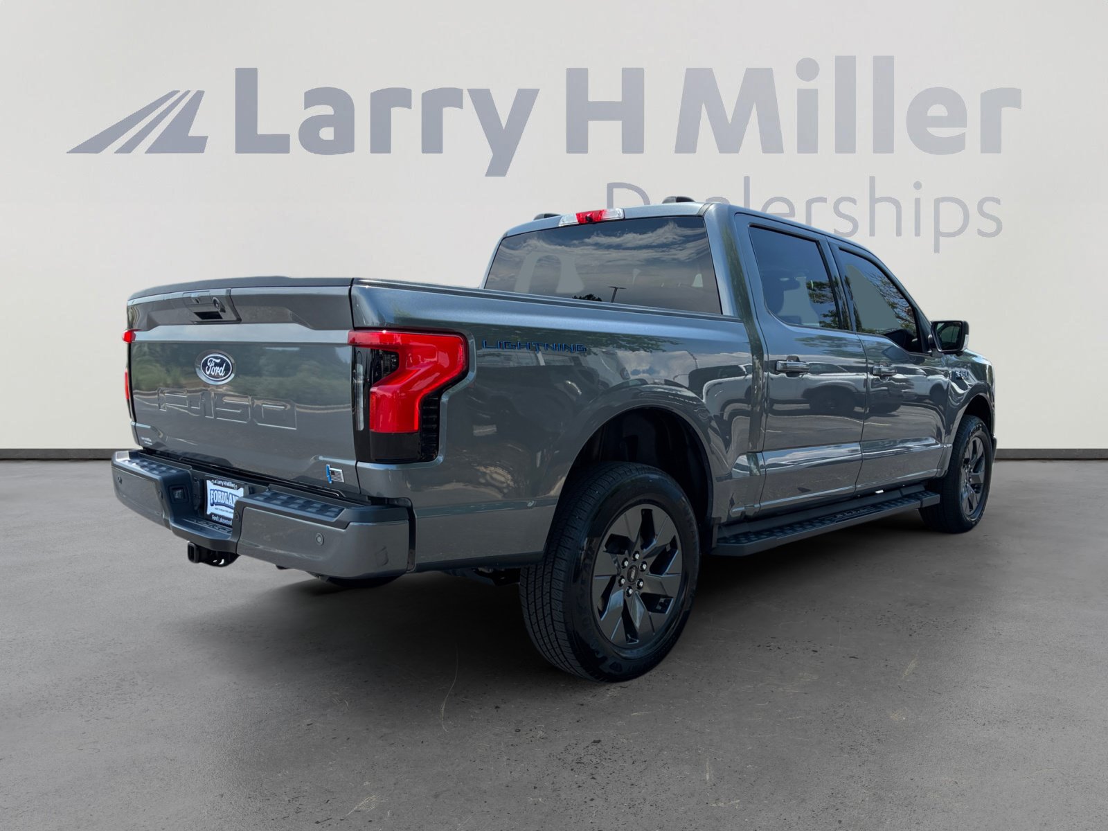 Certified 2024 Ford F150 Lightning Flash AWD/4WD image 5