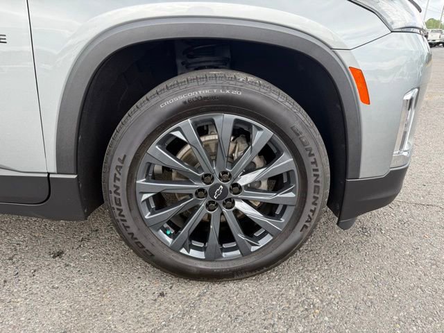 Used 2023 Chevrolet Traverse RS image 9