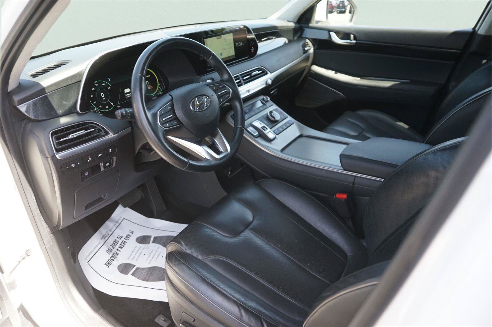 Used 2022 Hyundai Palisade Limited FWD image 8