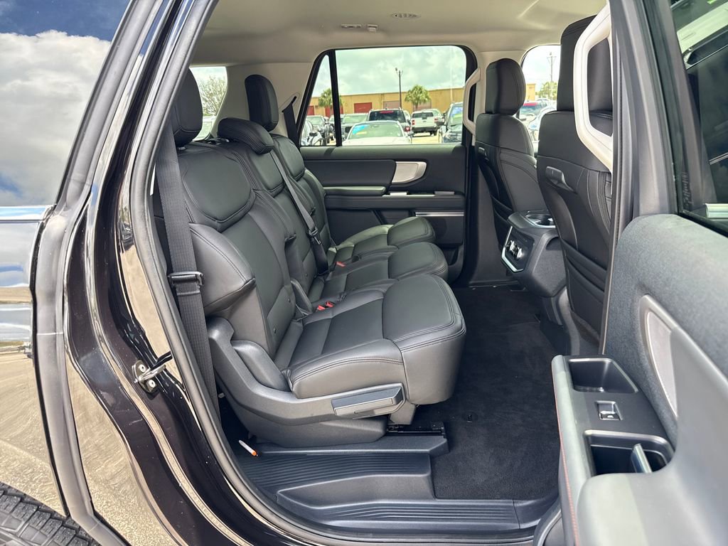 Certified 2025 Ford Expedition Max Active image 28