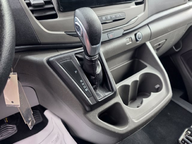 Certified 2022 Ford Transit 350 XLT RWD image 24