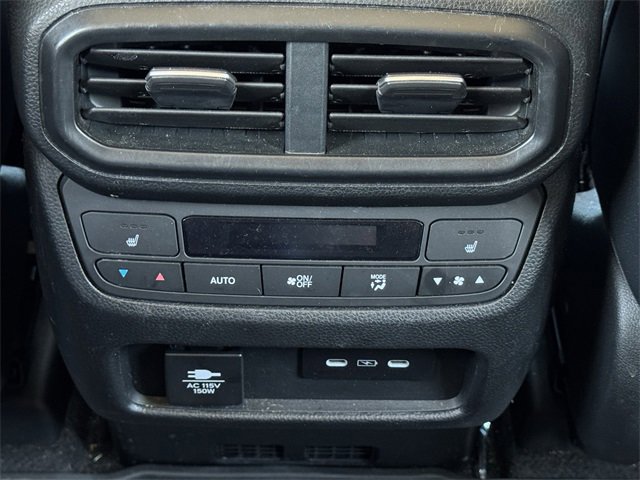 Used 2024 Honda Pilot Elite image 29