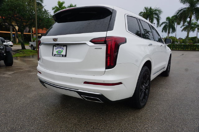 Used 2022 Cadillac XT6 Premium Luxury FWD image 7