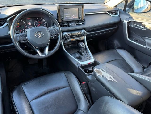 Used 2019 Toyota RAV4 XLE Premium w/ All Weather Liner Package AWD/4WD image 18