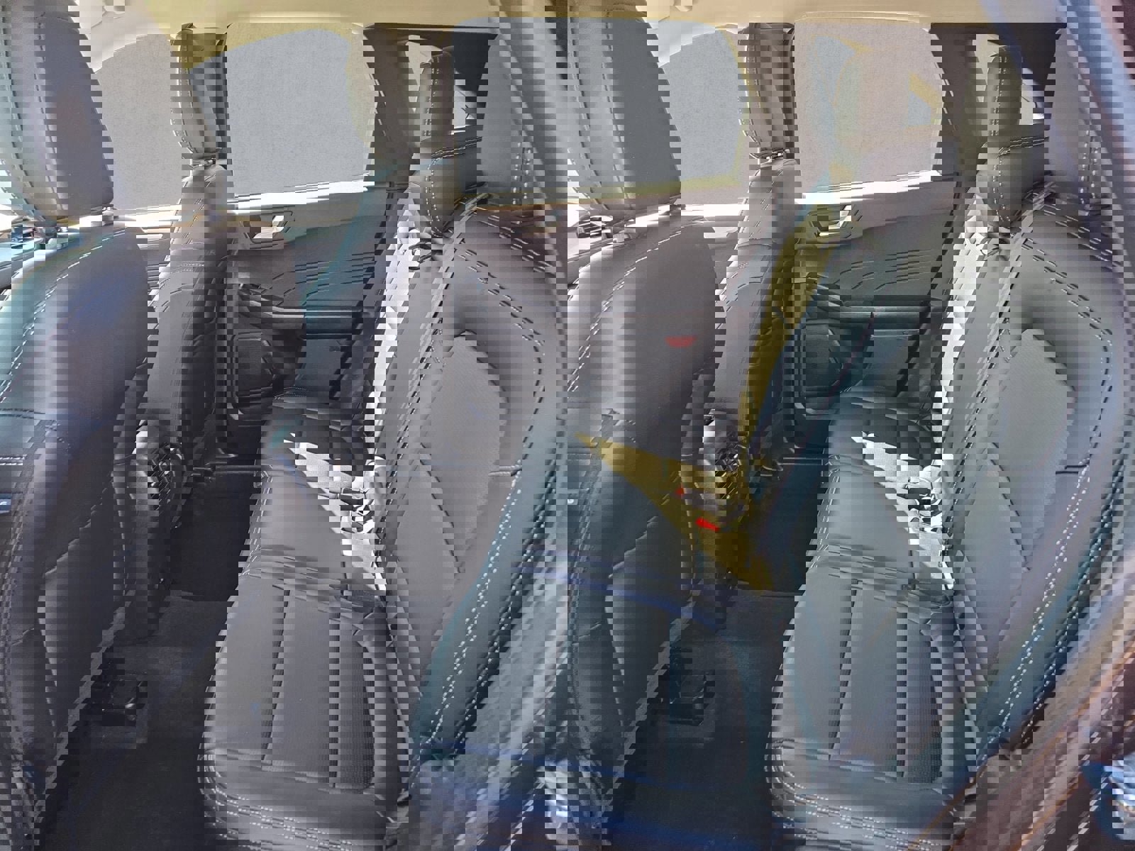 Certified 2023 Ford Escape Platinum image 23