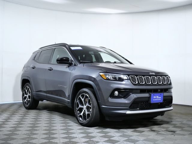 Used 2024 Jeep Compass Limited AWD/4WD image 1