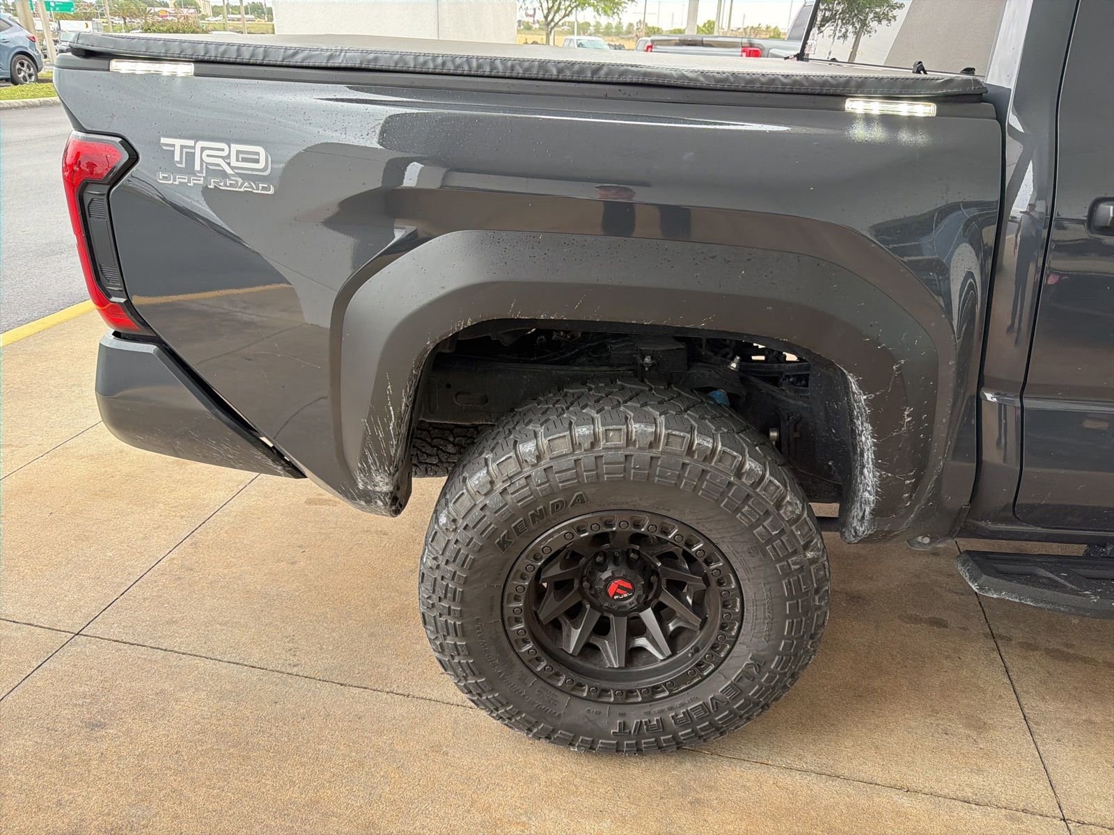 Used 2025 Toyota Tacoma TRD Off-Road image 5