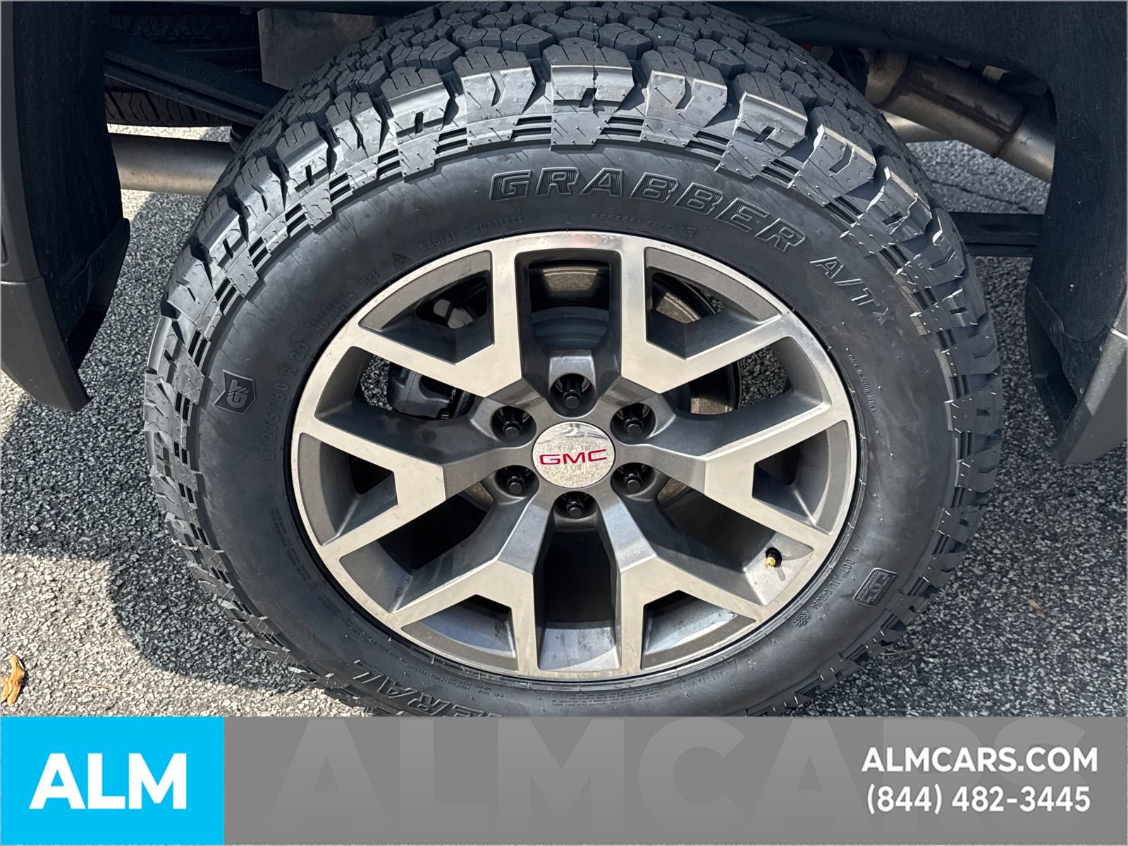 Used 2025 GMC Sierra 1500 AT4 w/ Technology Package image 22