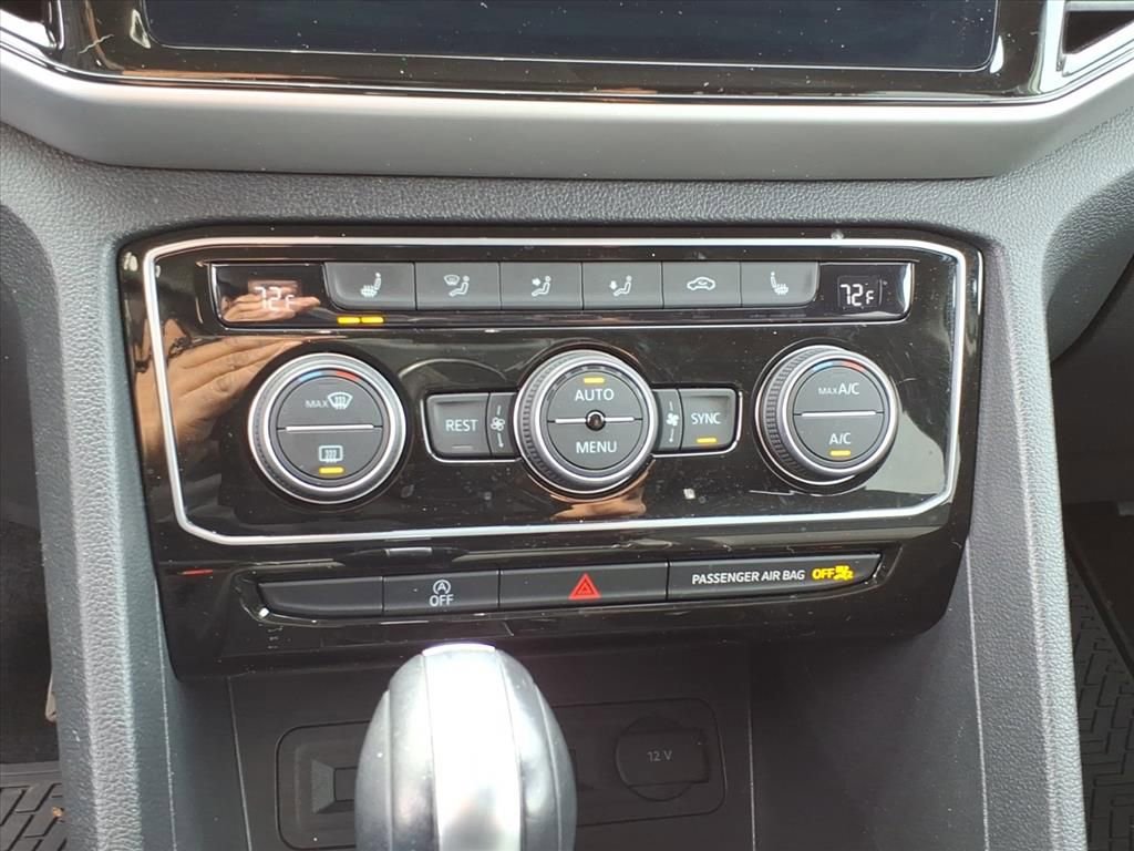 Used 2023 Volkswagen Atlas SE image 23